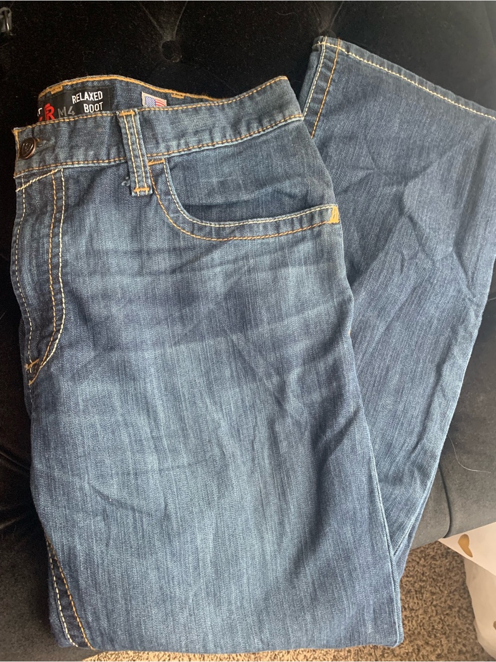 Ariat Men's Relaxed Bootcut Jeans in Dark Blue with Contrast Stitching